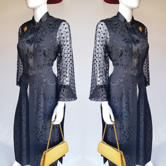 Large Vintage Oriental Vest ✨ - Picture 2 of 13